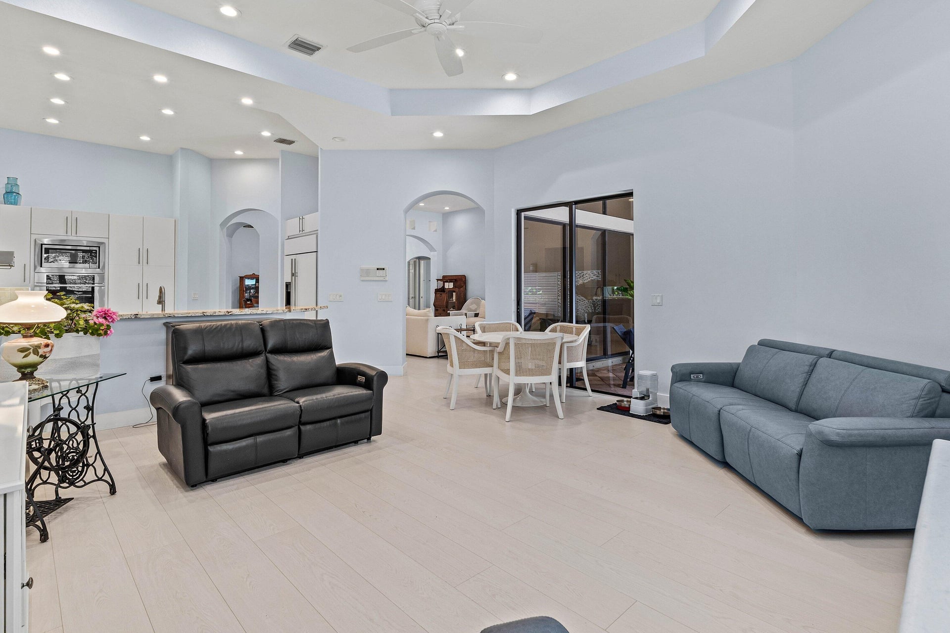  Residence photo 12