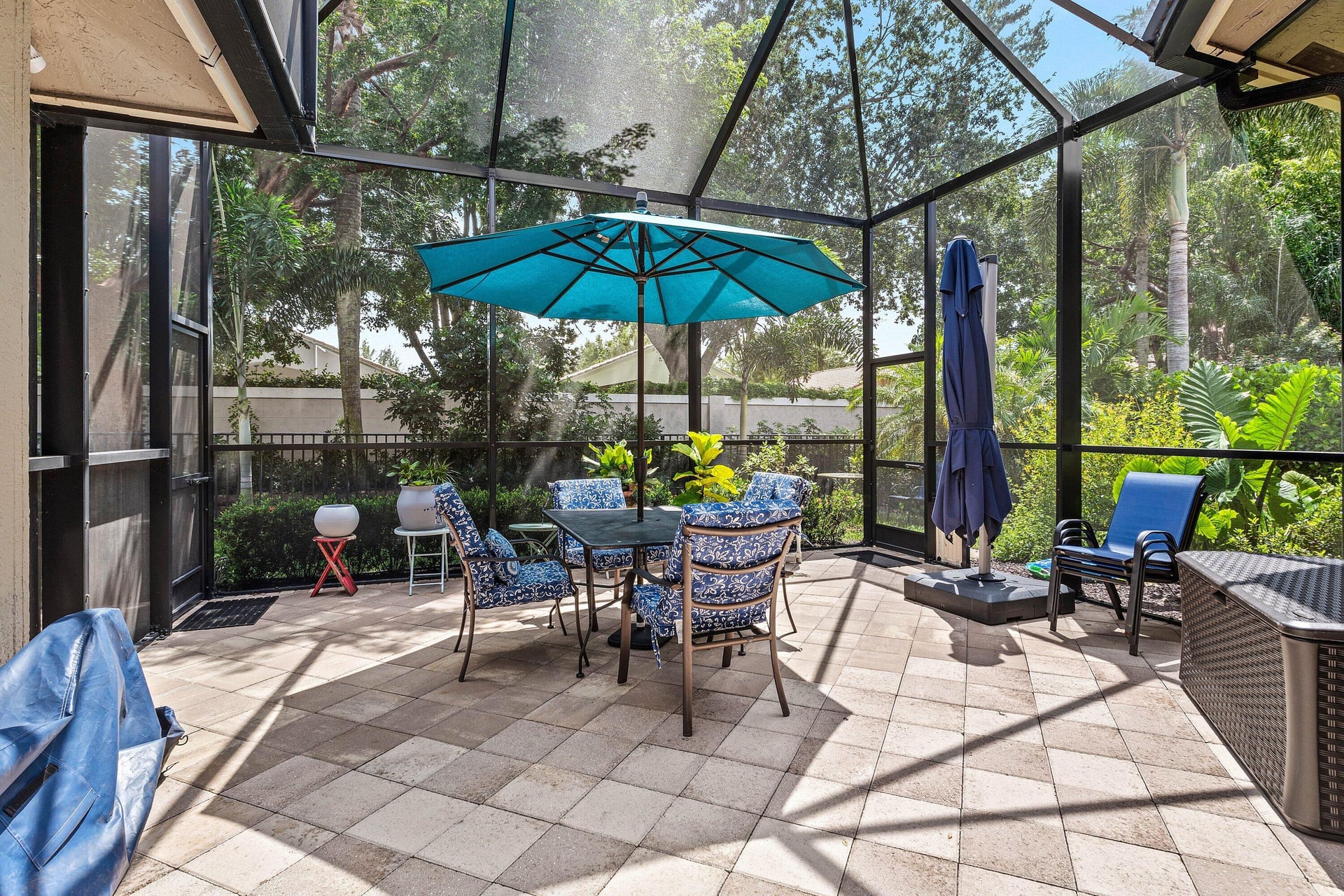  Residence photo 25