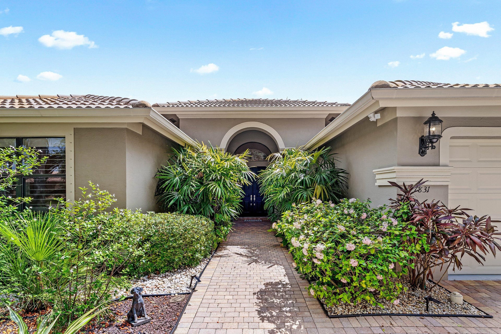  Residence photo 51