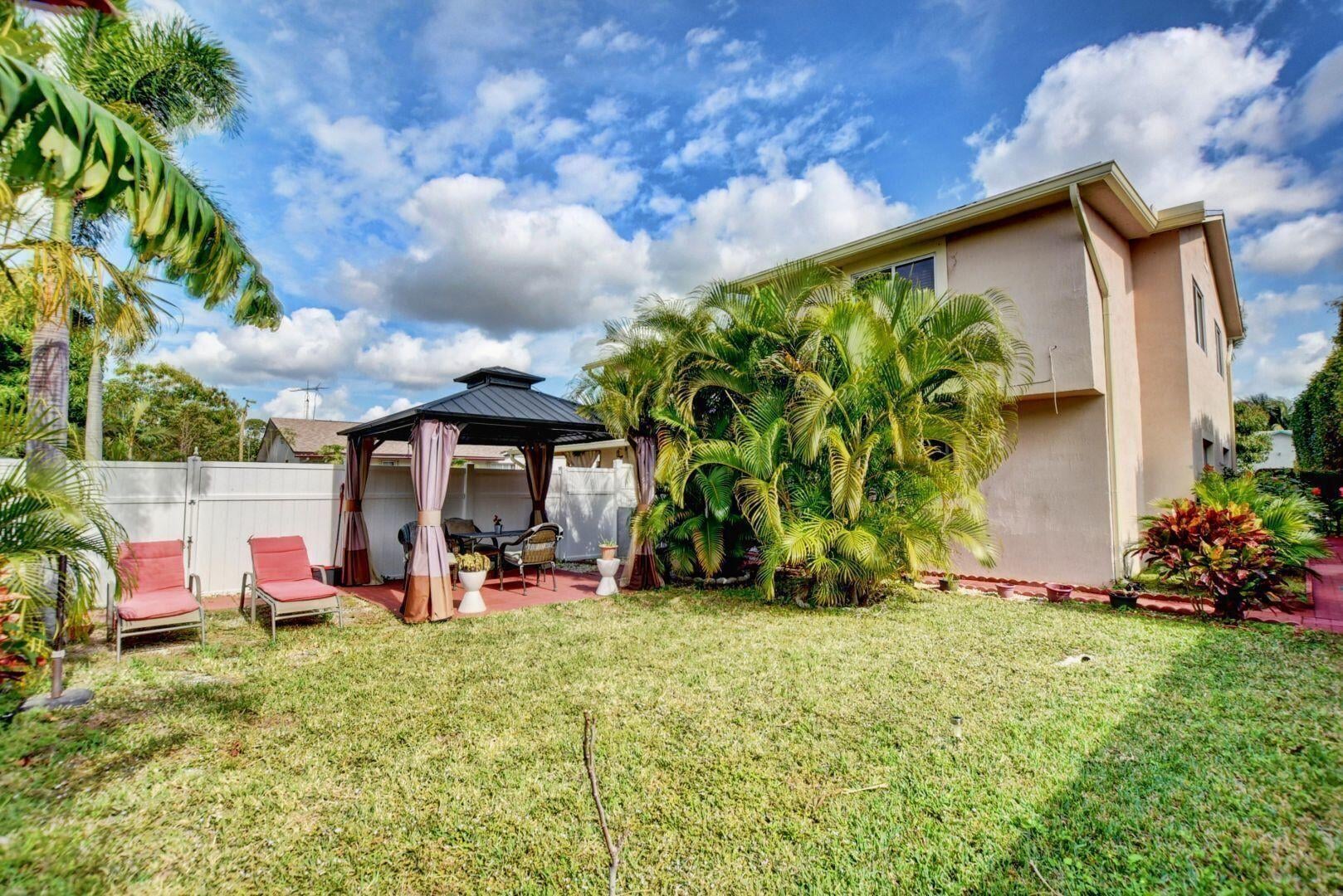  Residence photo 26