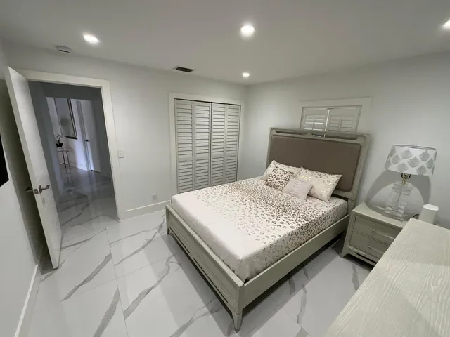 Residence photo 43