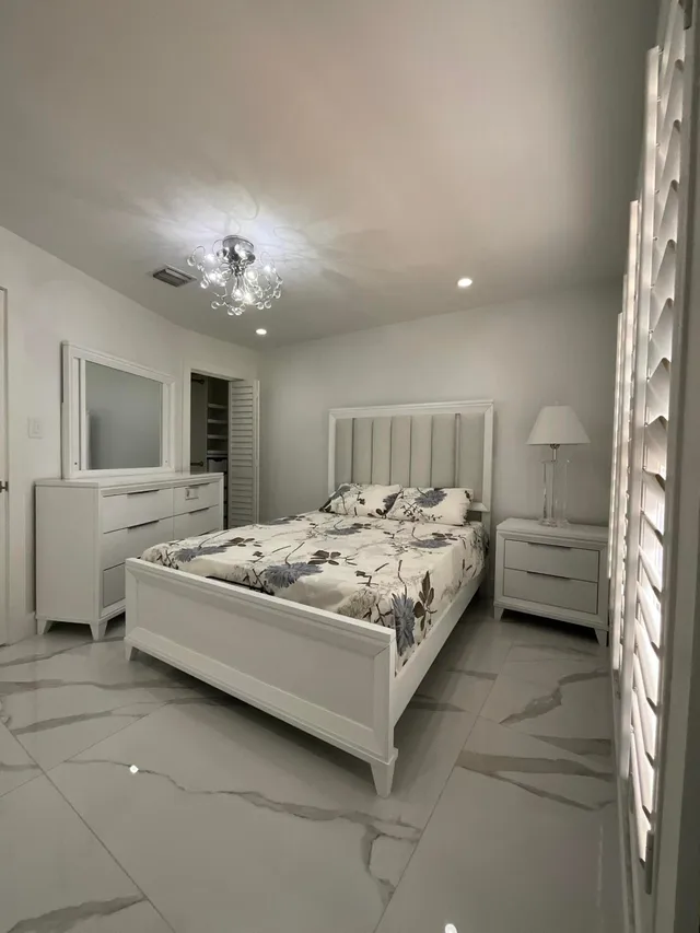 Residence photo 54