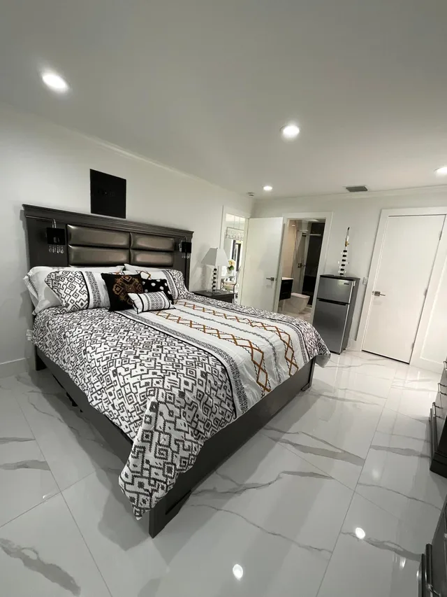 Residence photo 60