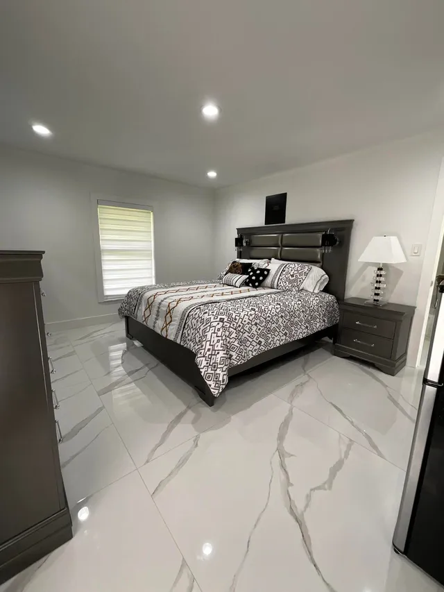 Residence photo 64