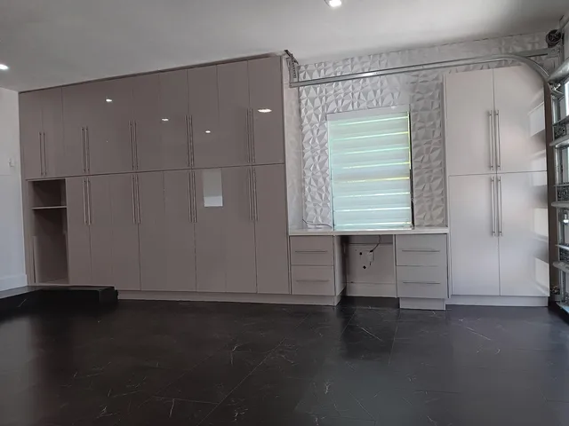 Residence photo 106