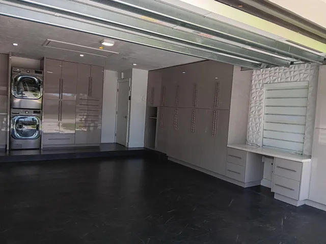 Residence photo 108