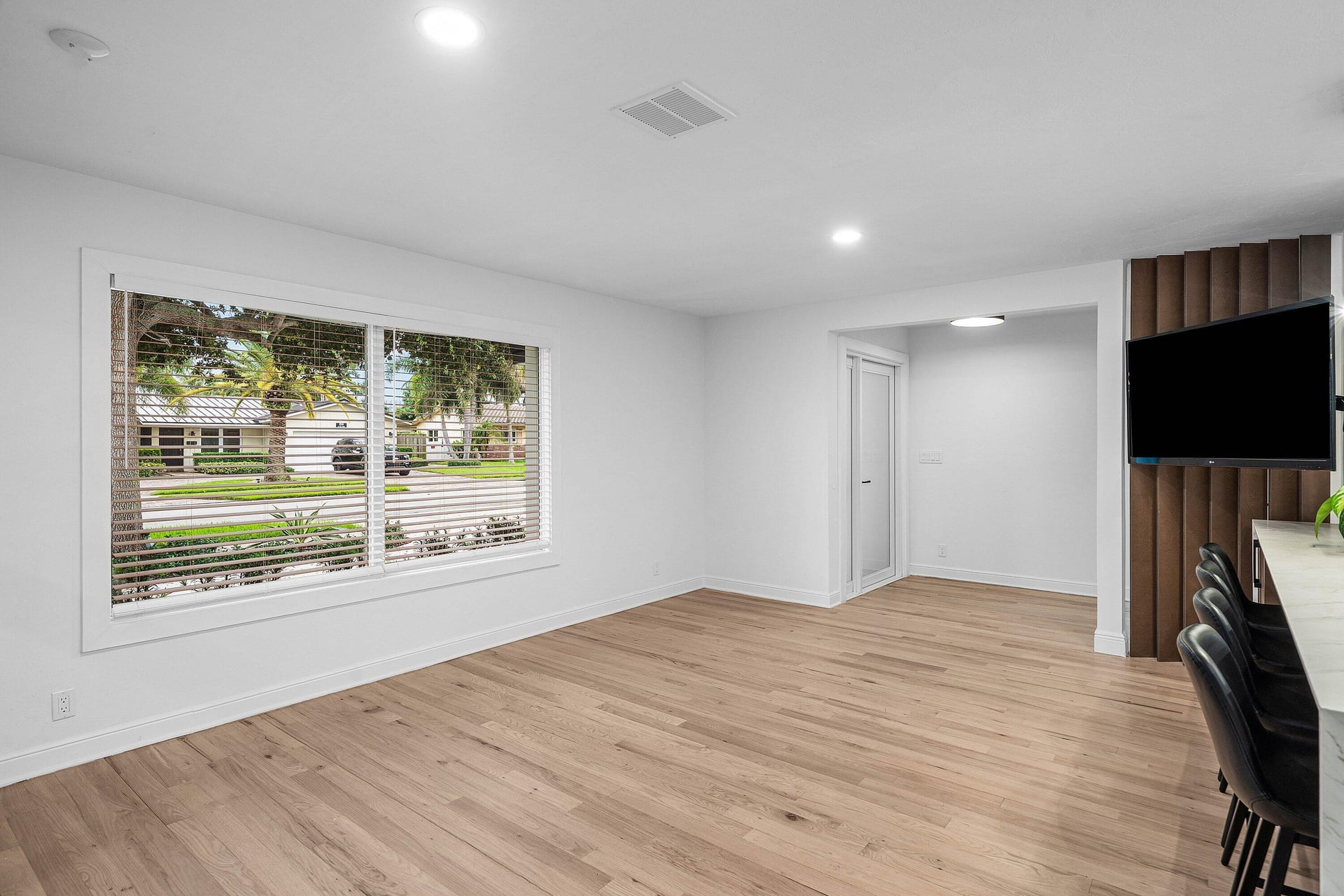  Residence photo 9