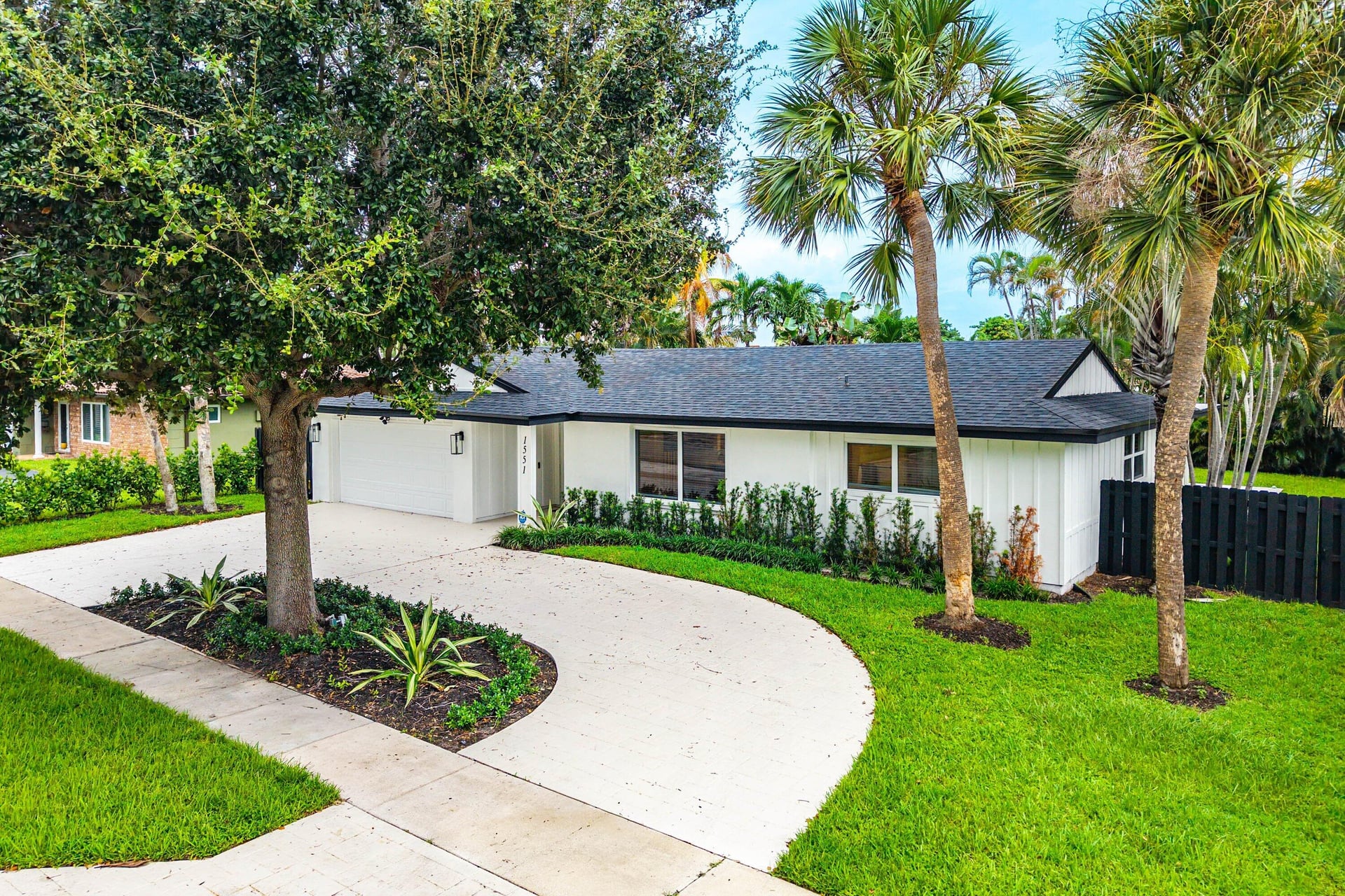  Residence photo 51