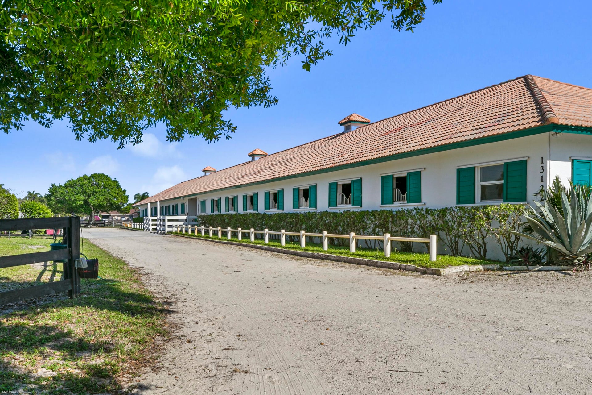  Residence photo 14