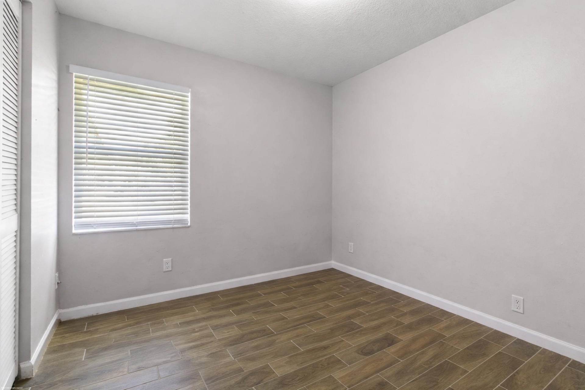 Residence photo 32