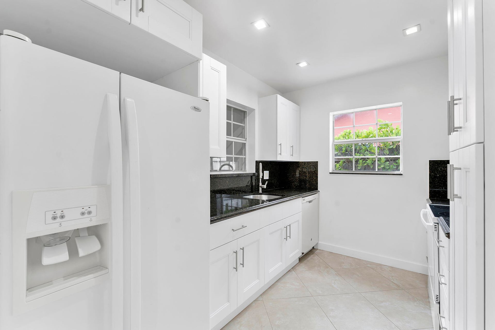 SoSo West Palm Beach Residence photo 11