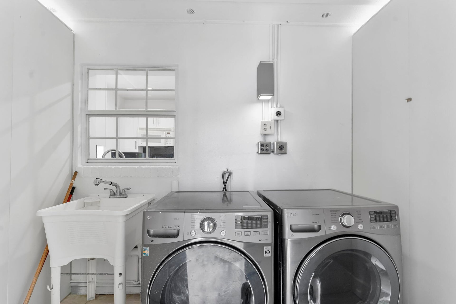SoSo West Palm Beach Residence photo 15
