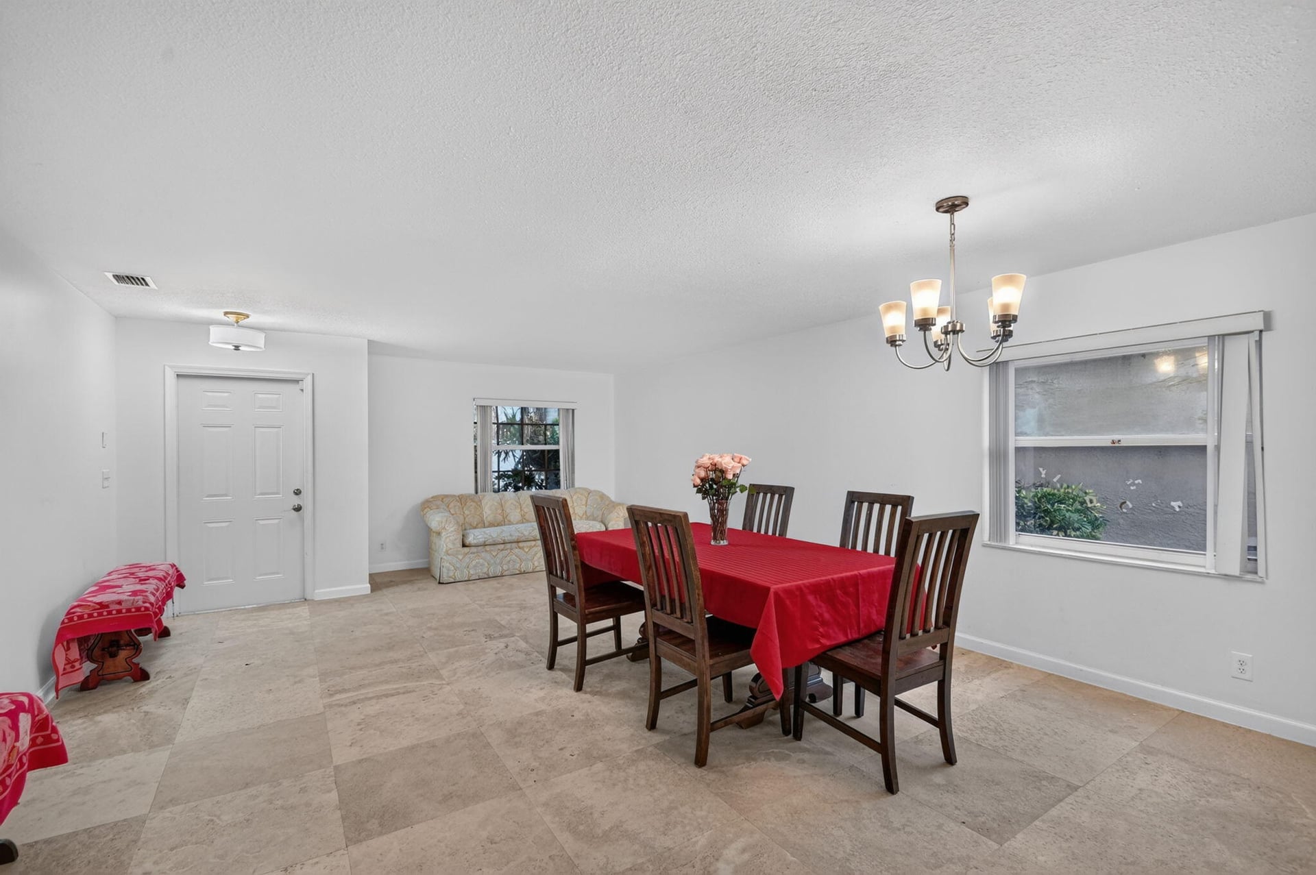 Unit 5349 photo 5