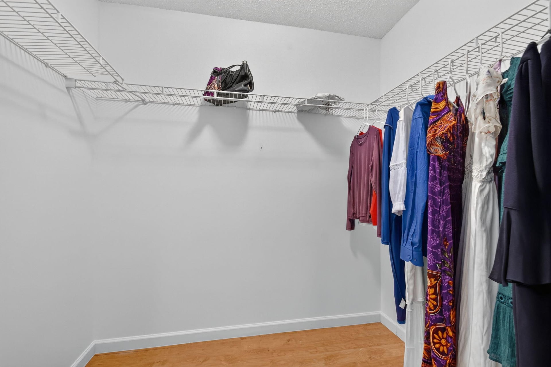 Unit 5349 photo 21