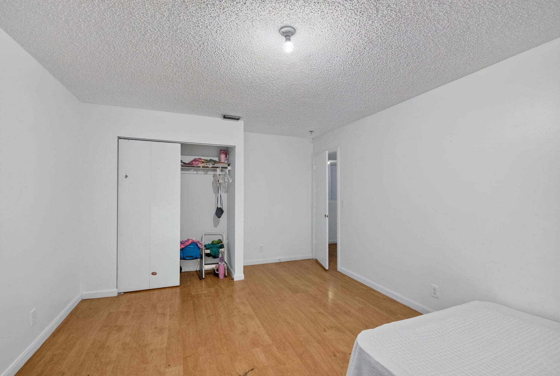 Unit 5349 photo 32