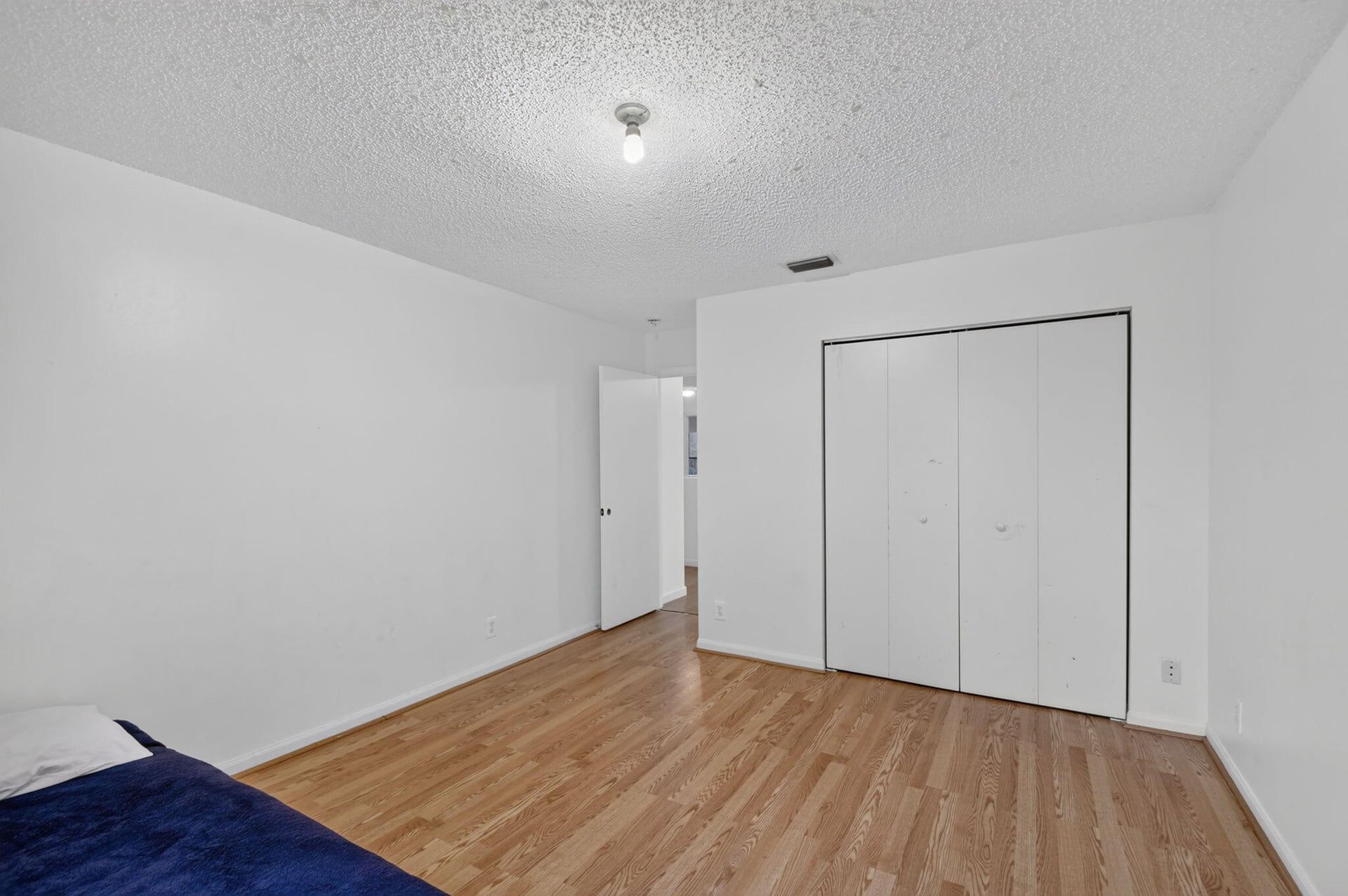 Unit 5349 photo 39