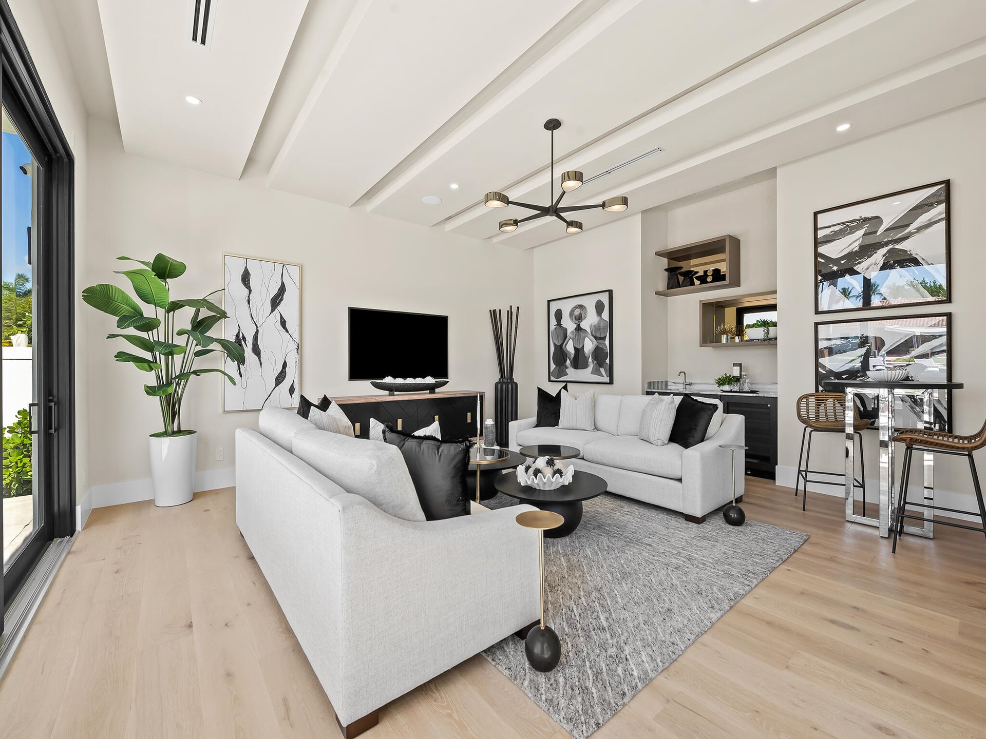  Residence photo 7