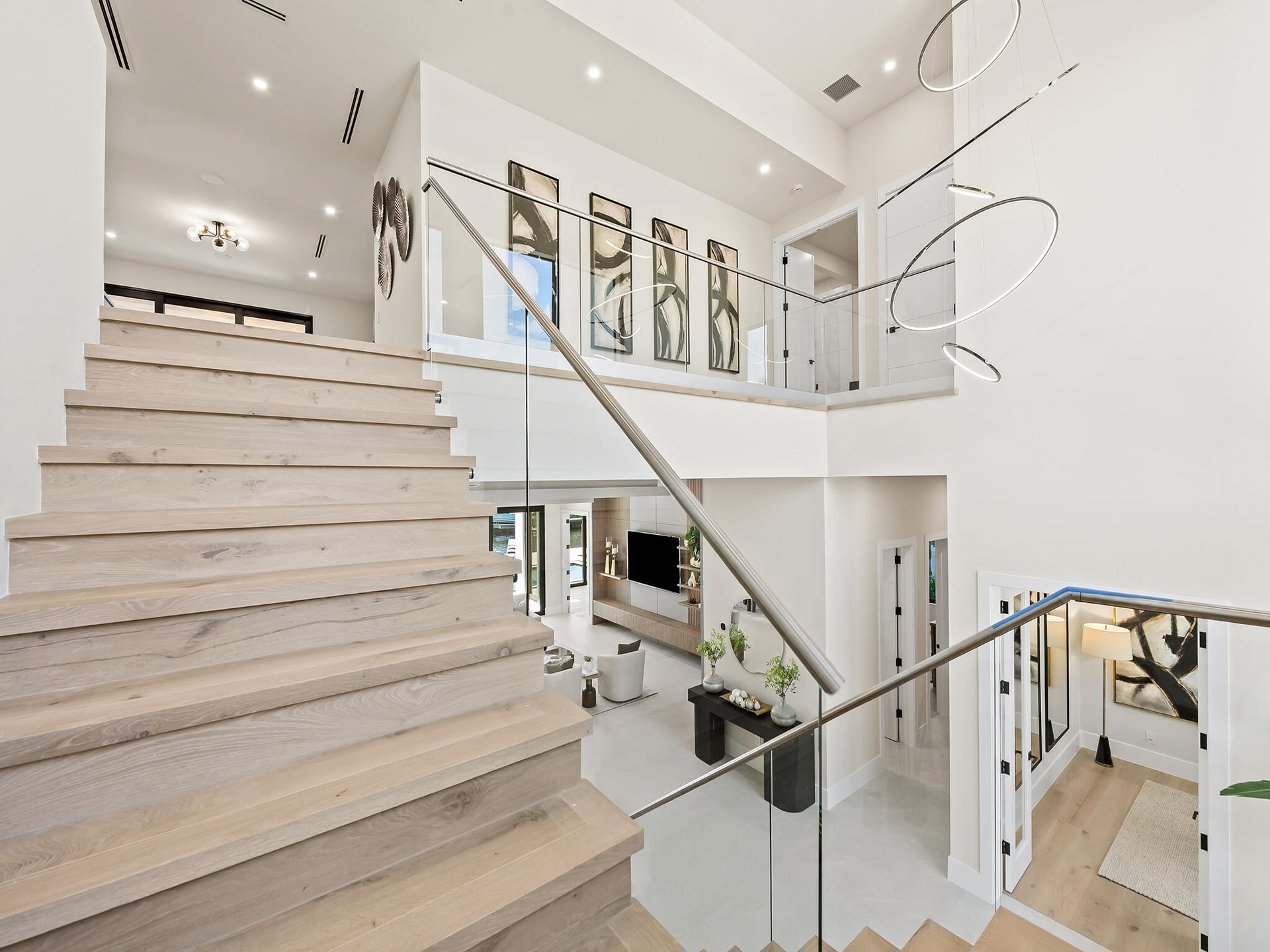  Residence photo 9