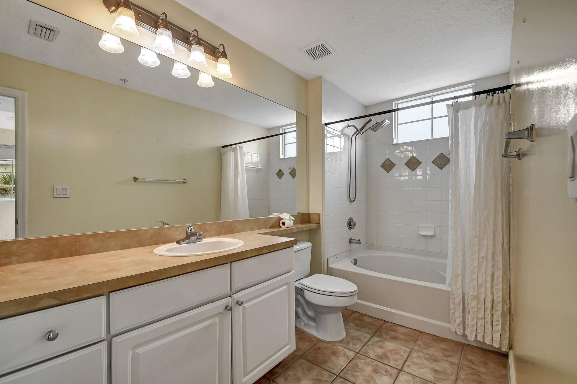 Unit 5302 photo 21