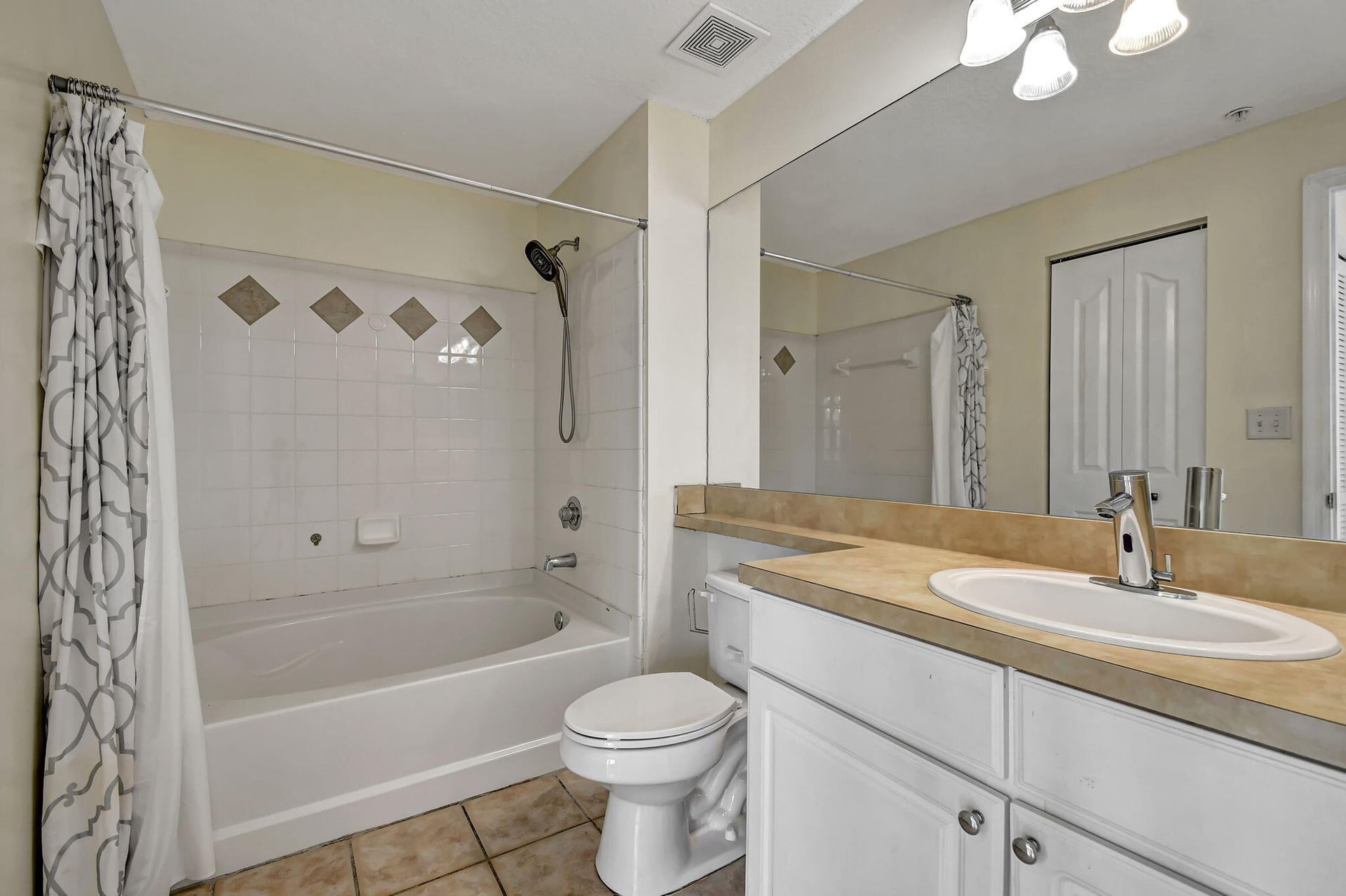 Unit 5302 photo 25