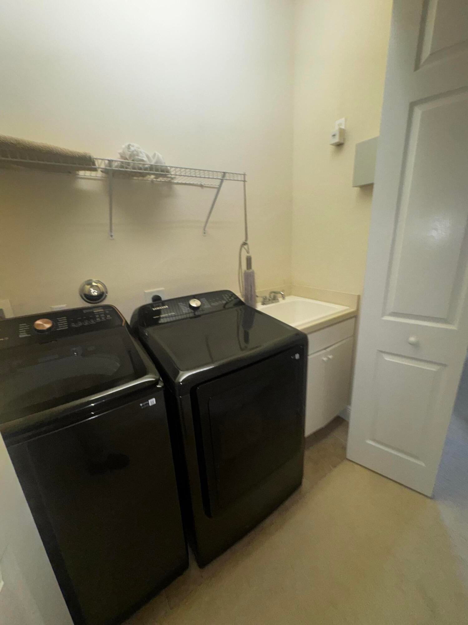 Unit 7-904 photo 24