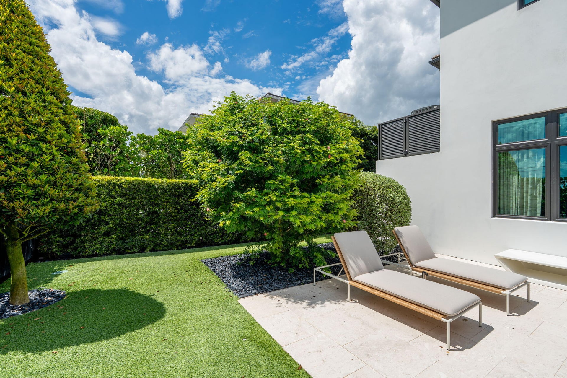  Residence photo 56