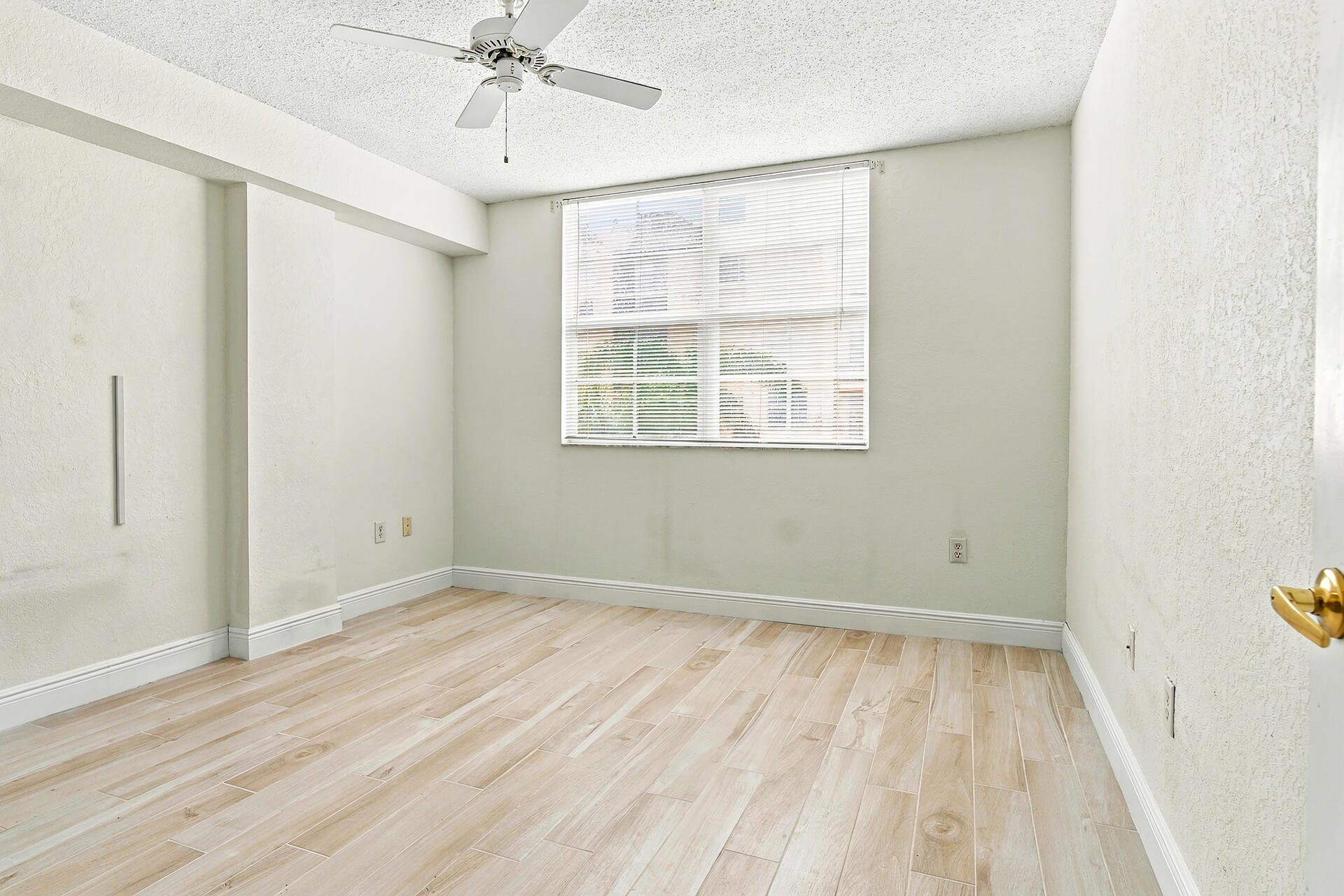 Flagler Pointe Unit 603 photo 11