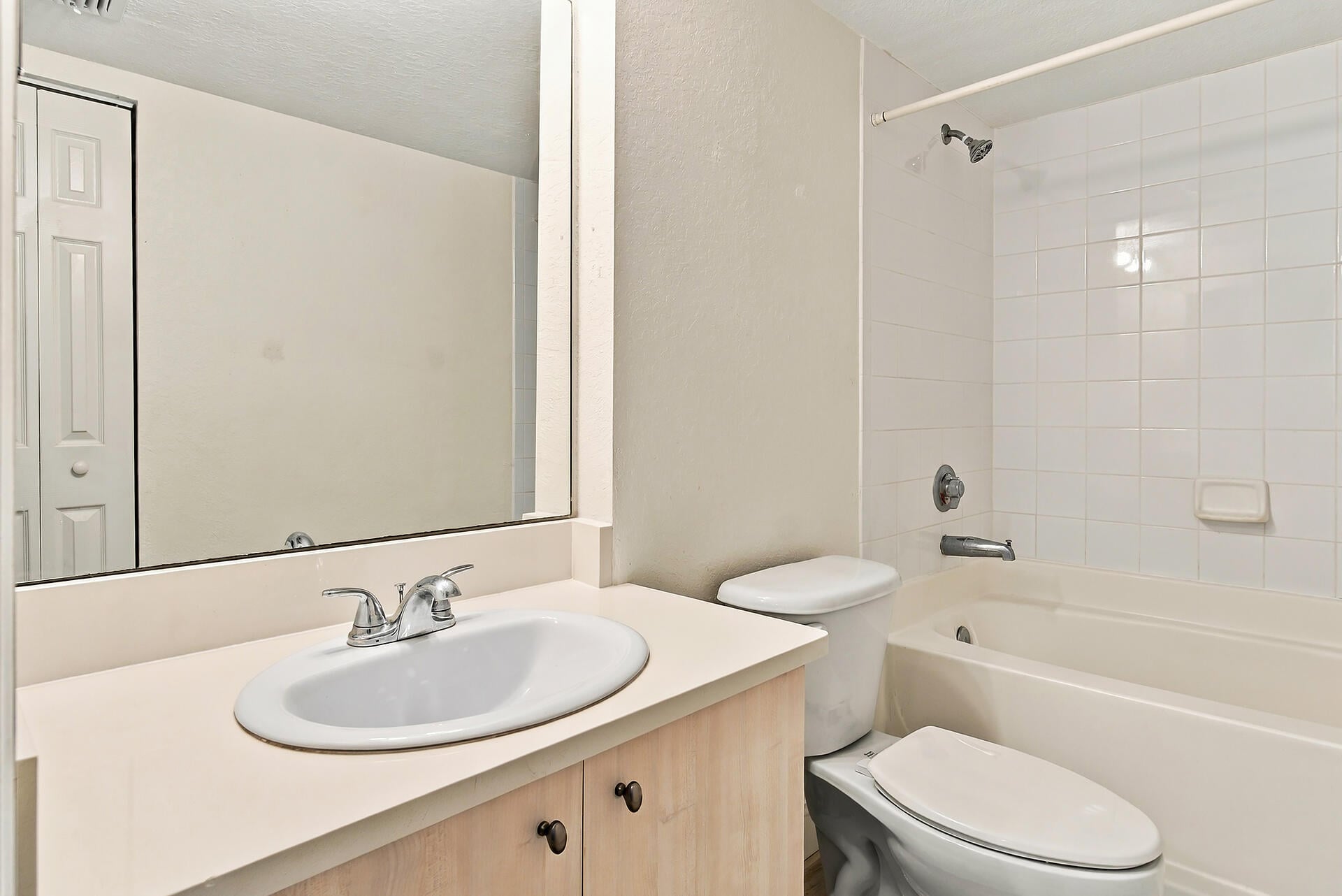 Flagler Pointe Unit 603 photo 14