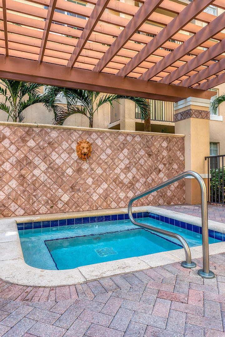 Flagler Pointe Unit 603 photo 36