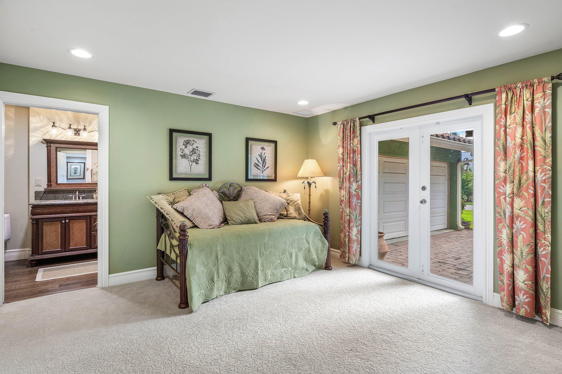 Pine Tree Golf Club Residence photo 29