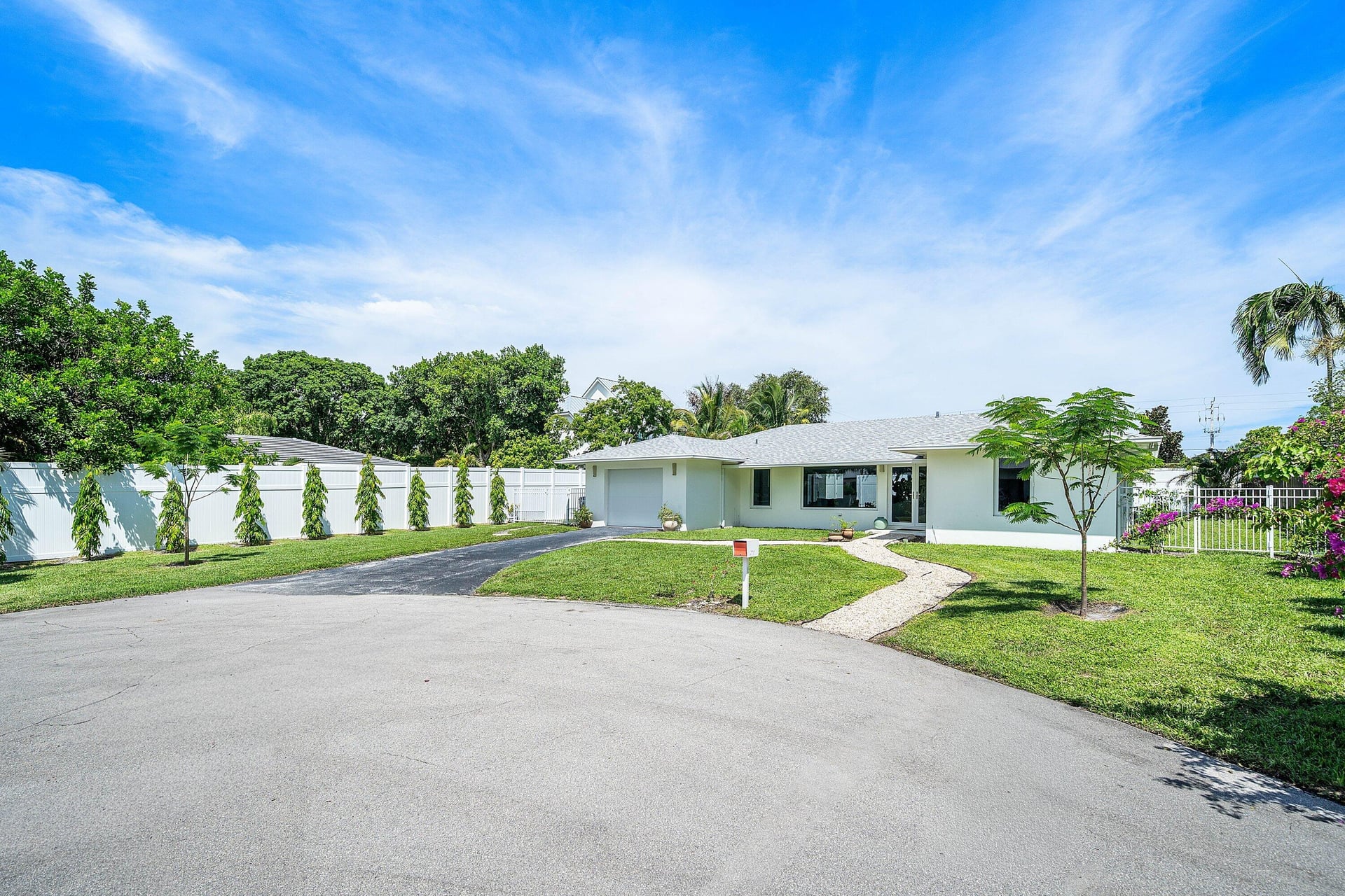 Residence photo 50