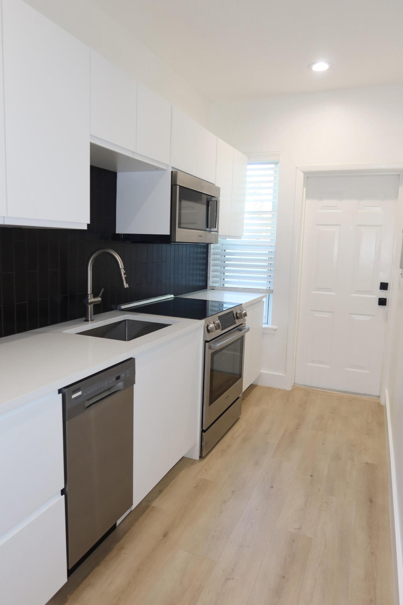 Grandview Heights Unit 2 photo 5