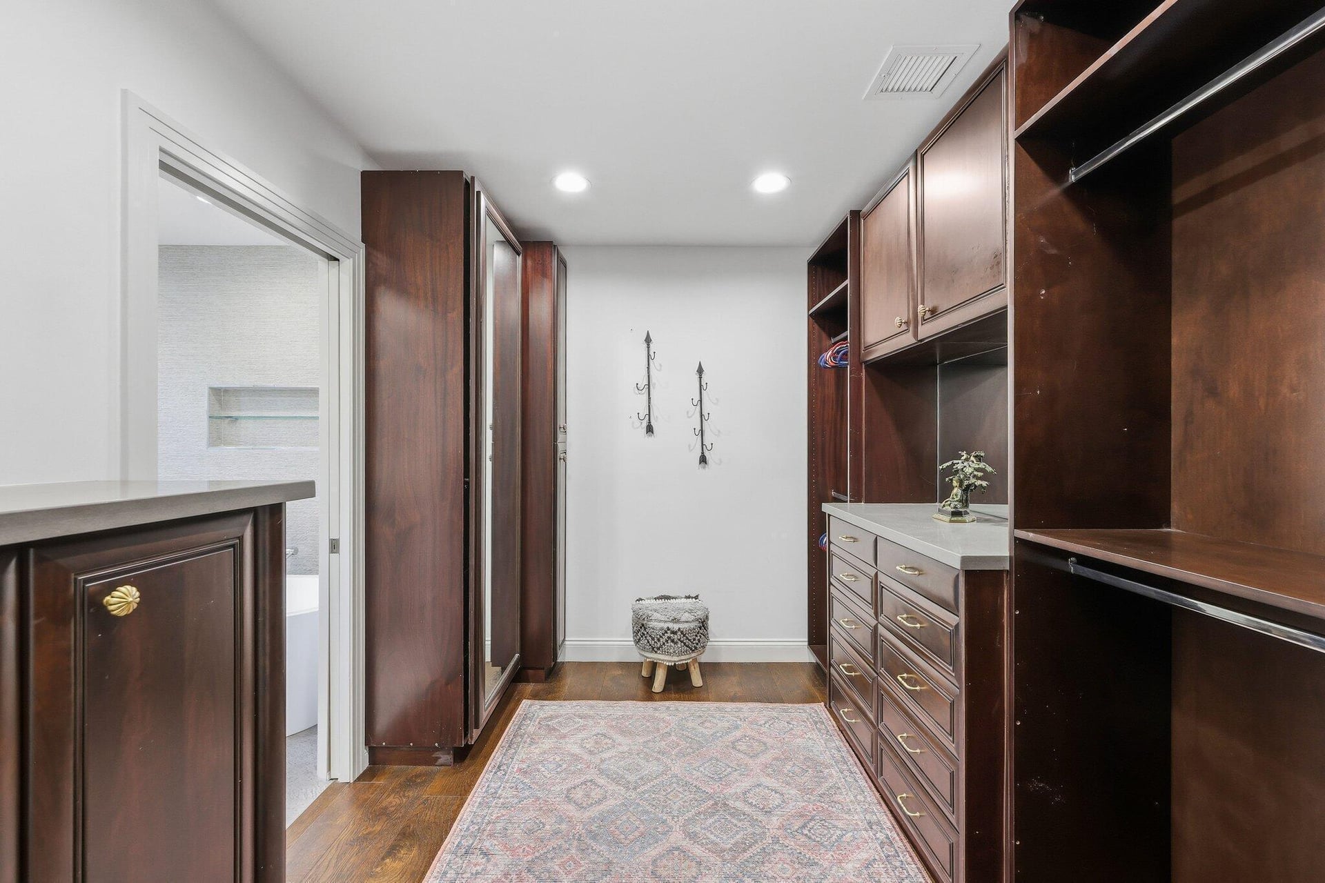Unit H104 photo 36