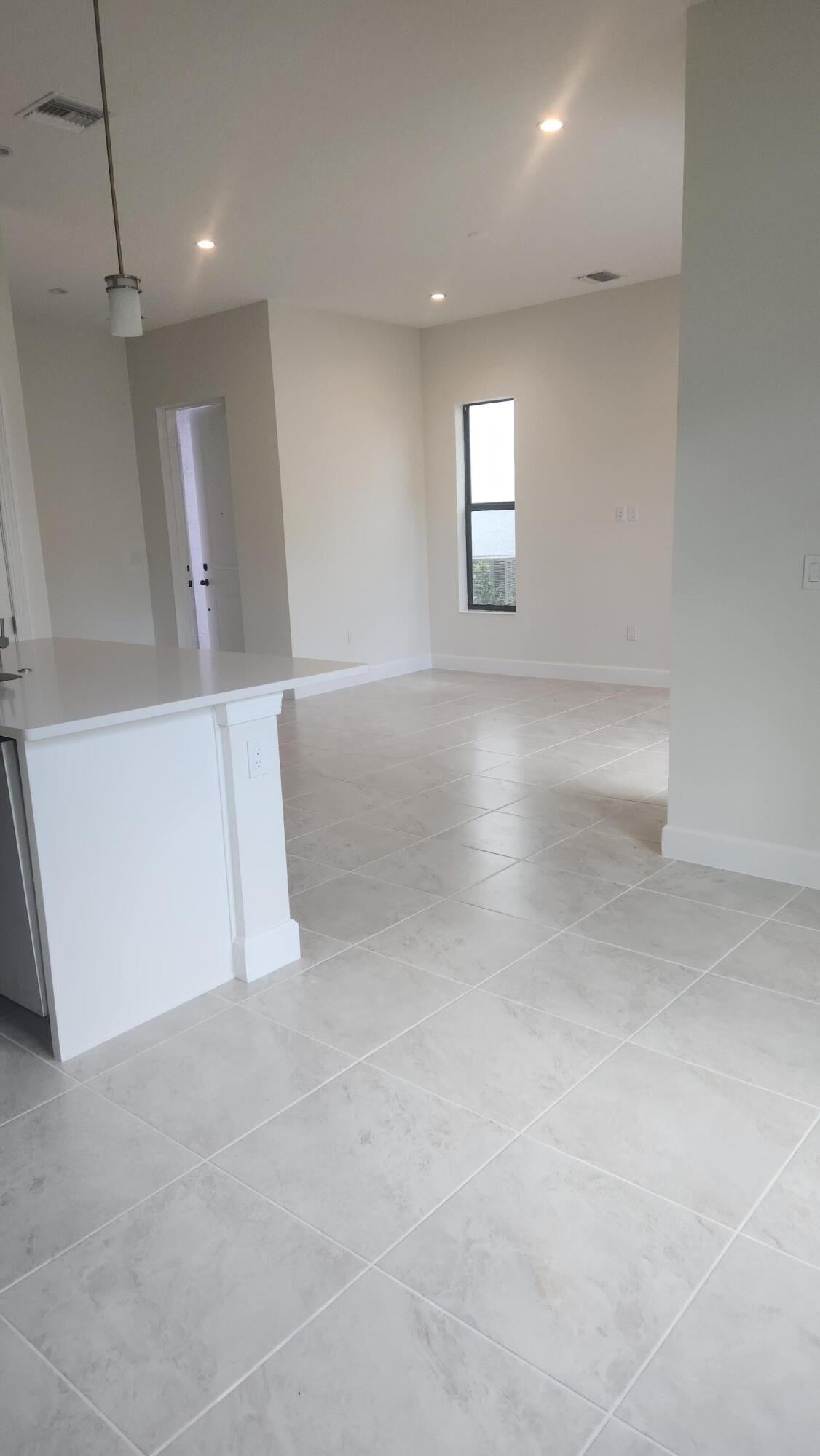 Residence photo 6
