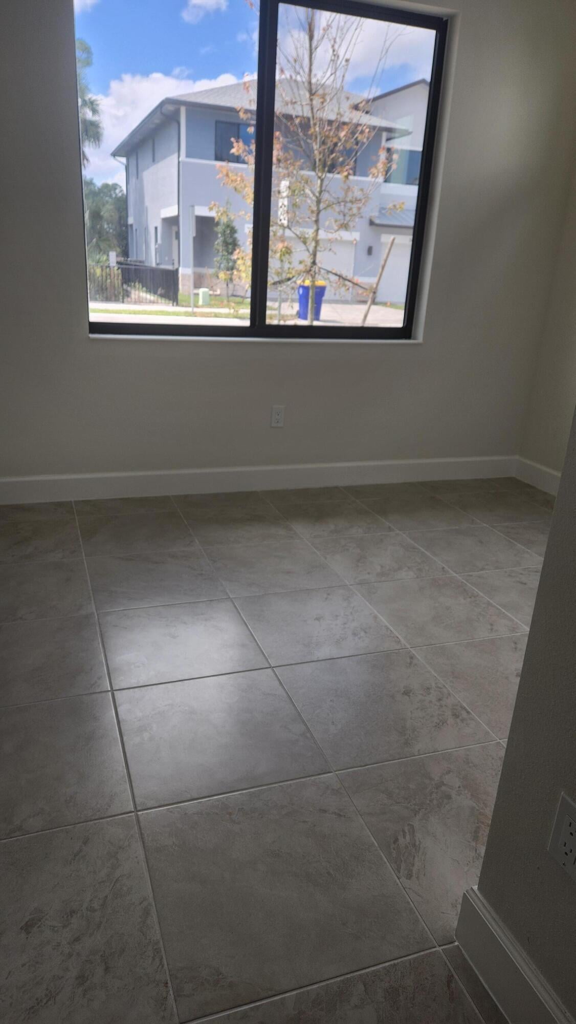 Residence photo 11
