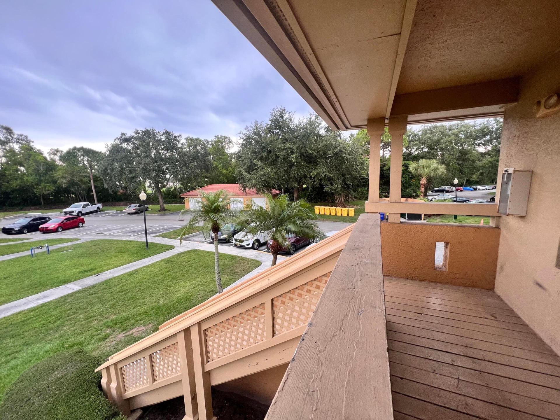 Unit 1613 photo 29