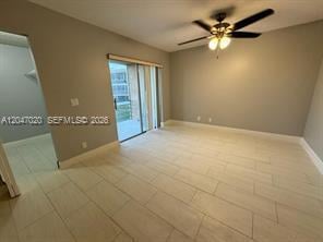 Unit 215 photo 5