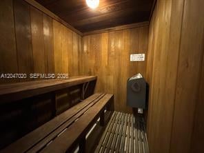 Unit 215 photo 10