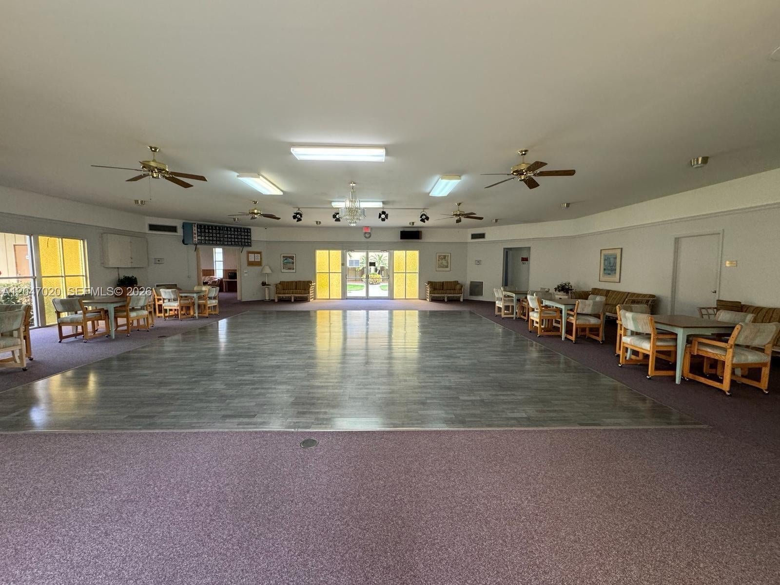 Unit 215 photo 12