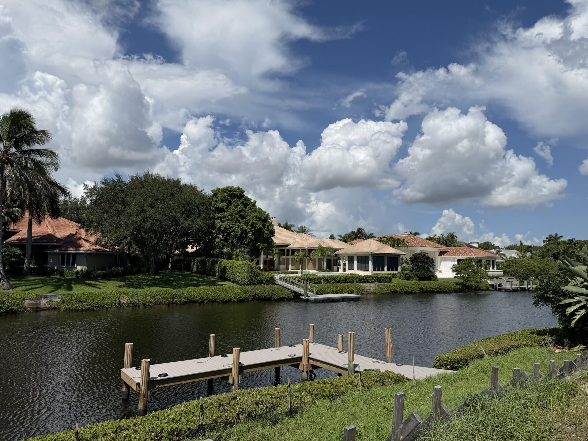 Frenchman's Creek Residence photo 13
