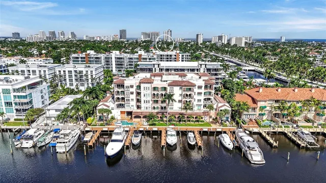 25 Hendricks Isle 303 & 304, Fort Lauderdale, FL 33301