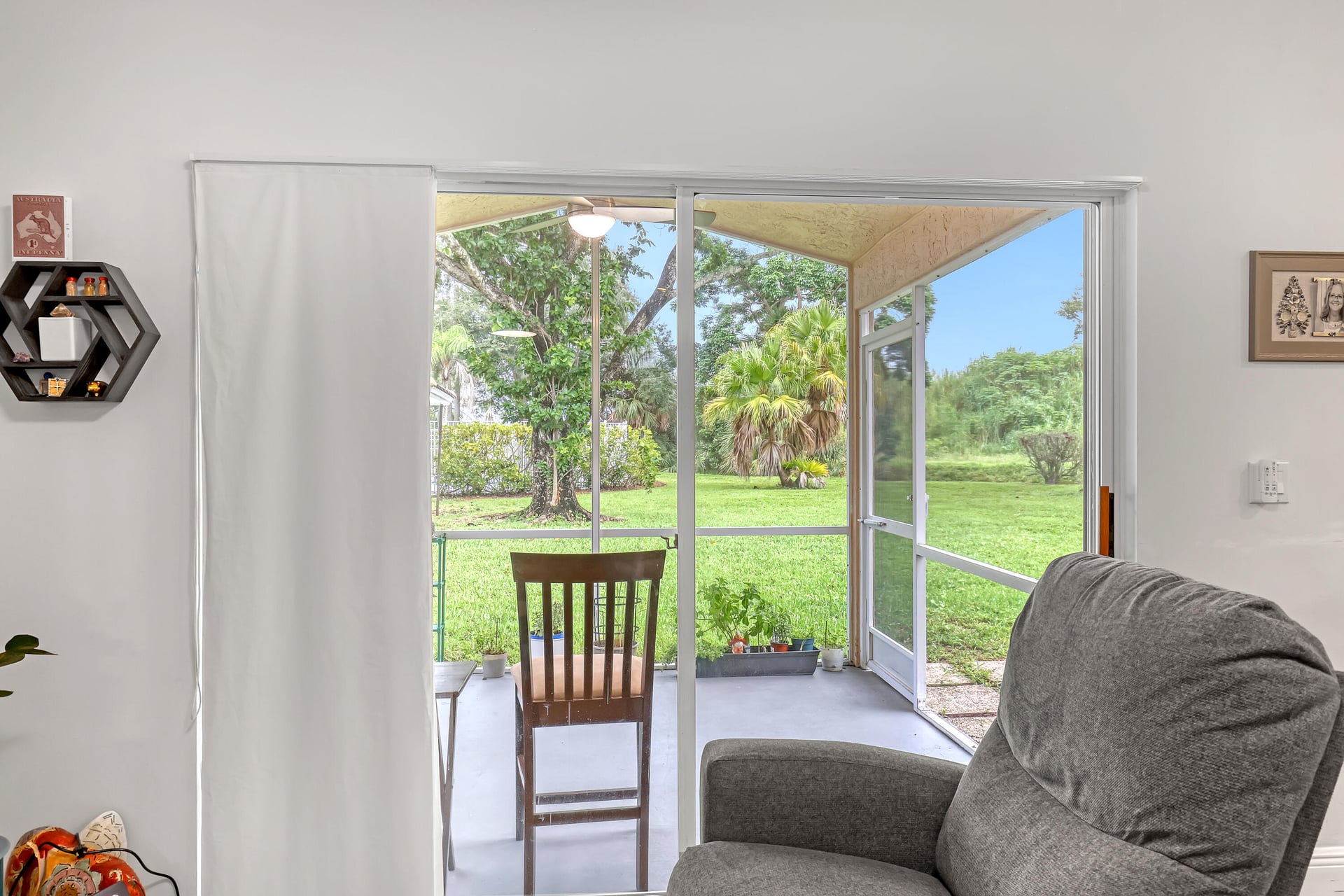  Residence photo 10