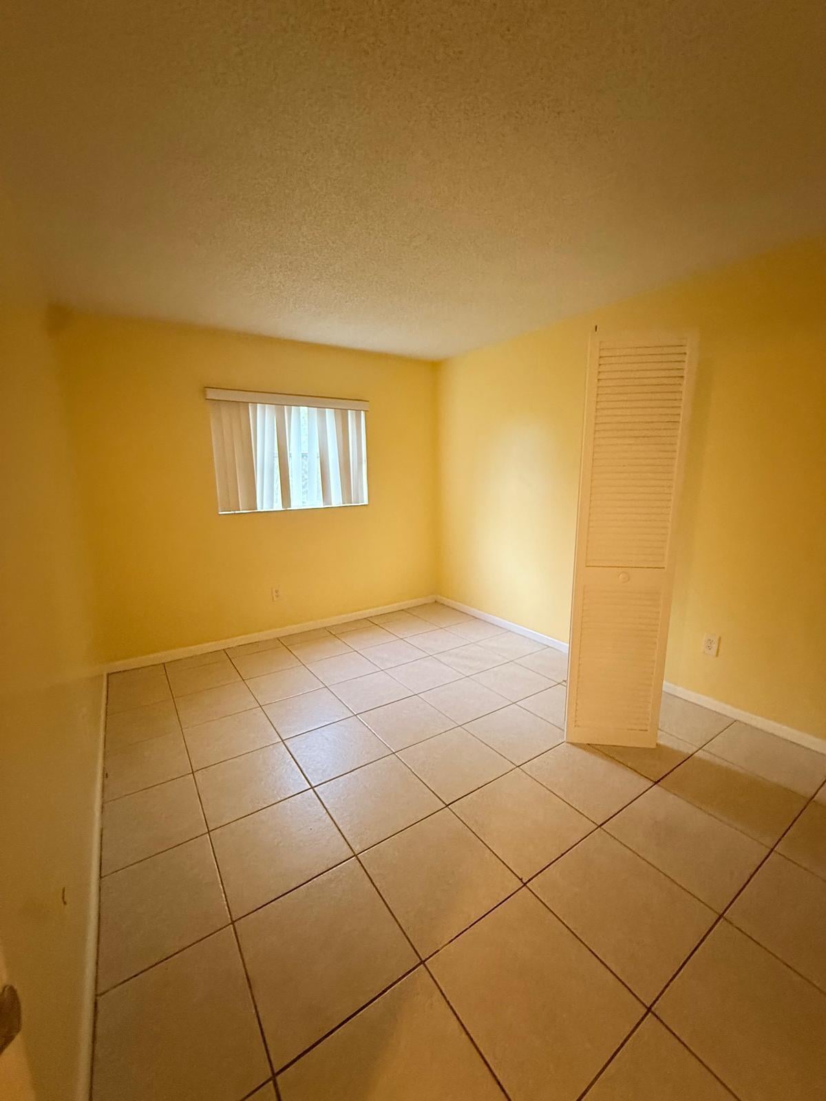 Residence photo 3