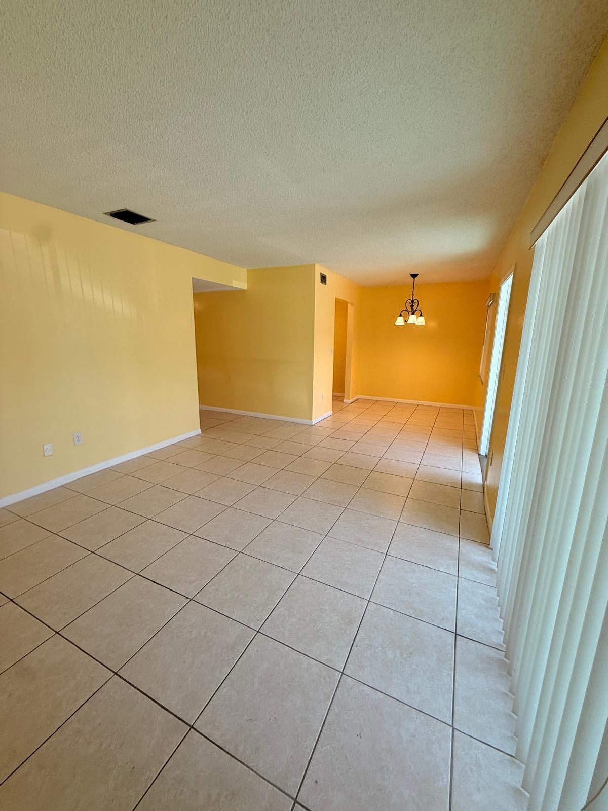 Residence photo 11