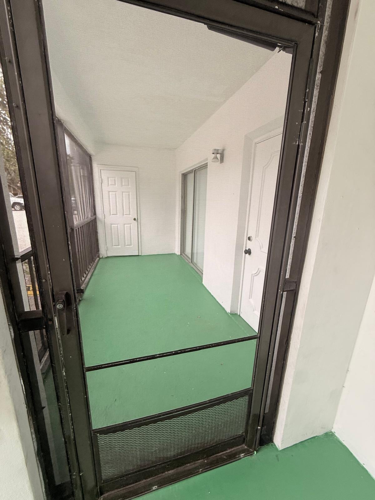 Residence photo 25