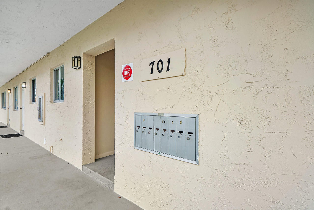 Palm Trail Delray Beach Unit 4 photo 16