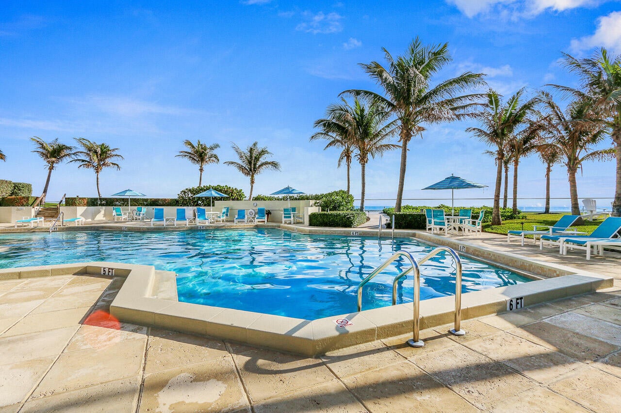 Singer Island Unit 14-D photo 2