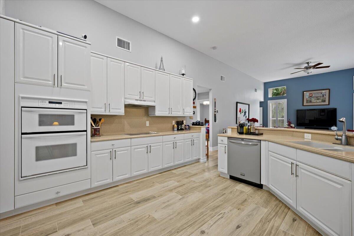  Residence photo 10