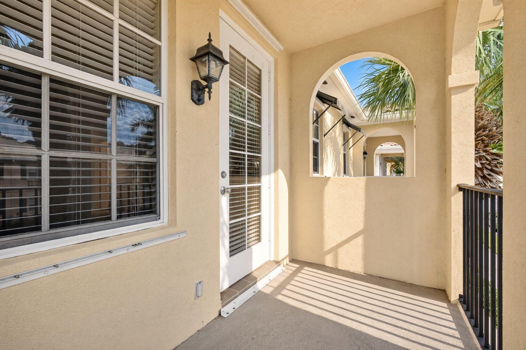Residence photo 4