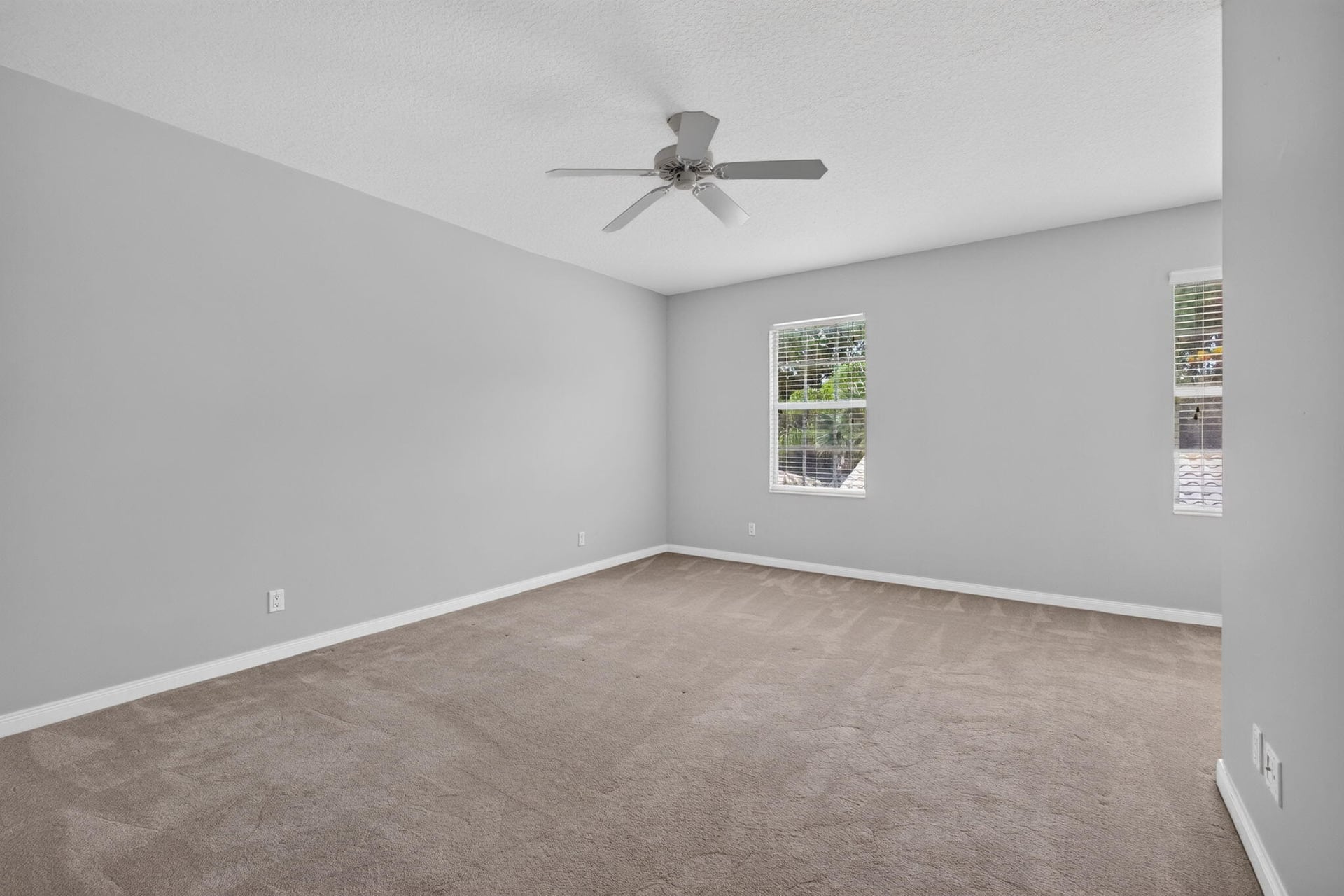 Residence photo 19
